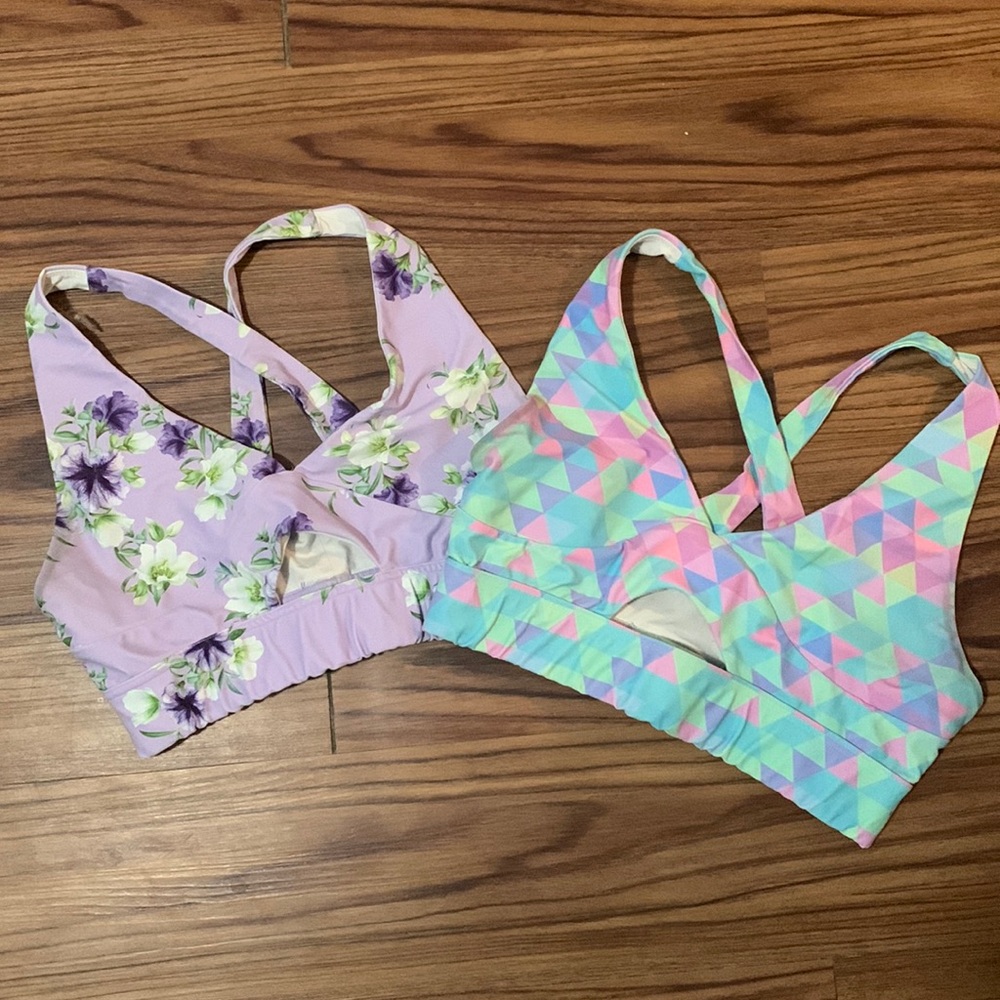 Sports bra